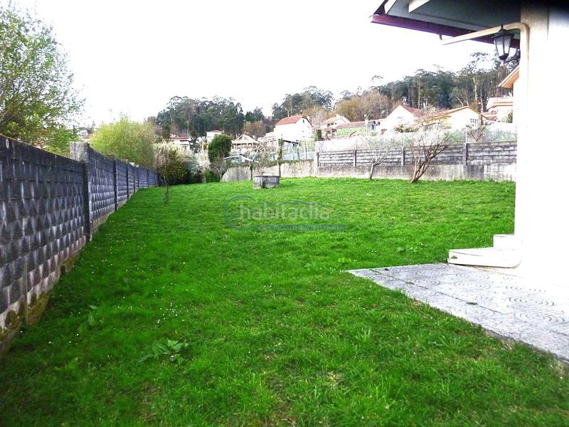 Foto 9ebf2d77-bf00-49a0-93ba-e73267b6c9d7. Casa amb calefacció aparcament a Bembrive Vigo