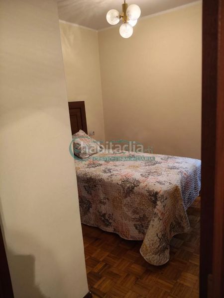 Foto 54c4dee0-f9b9-4f73-8b2e-c0e3339a57dd. Pis amb calefacció a Plaza España - Corte Inglés Vigo