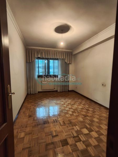 Foto 8791cc37-cd98-485e-b2d7-a2d3103a90cd. Piso en Plaza España - Corte Inglés Vigo