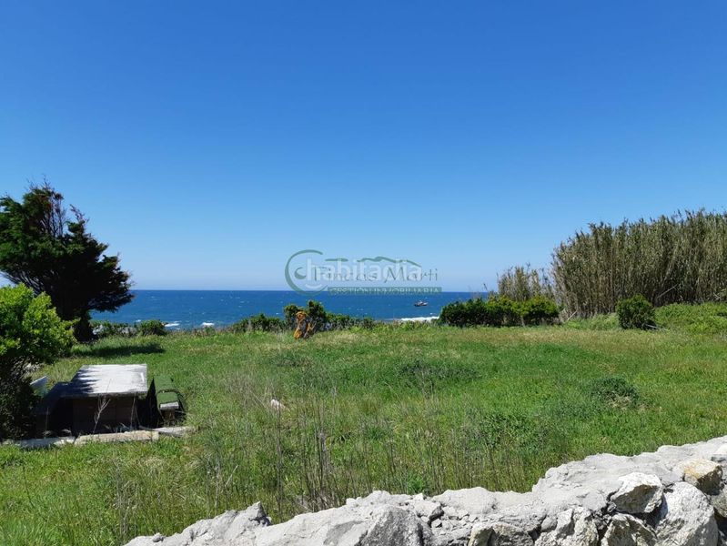 Foto eedc7660-8b84-4440-95bb-c44f149d7026. Finca rústica a Oia