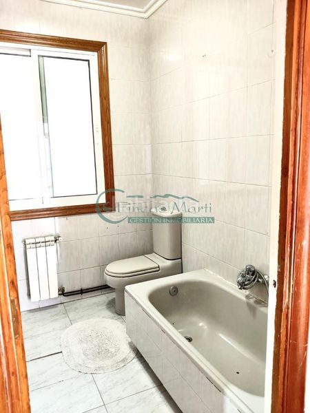 Foto d835cbdf-6d85-41f7-80f7-0999460a61c7. Piso en Plaza España - Corte Inglés Vigo