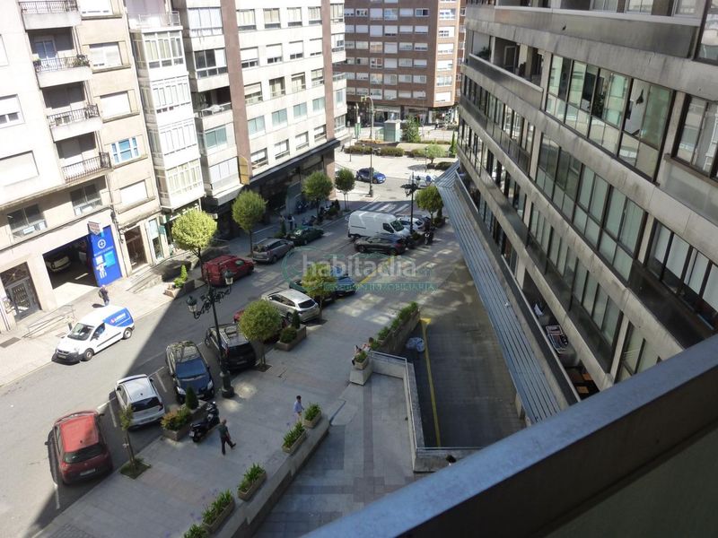 Foto b684a6b2-d109-4083-9d9c-5a713ad34b5e. Pis amb calefacció aparcament a Plaza España - Corte Inglés Vigo