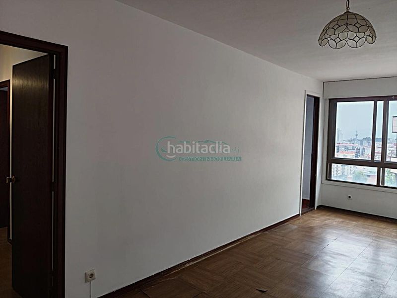 Foto bfb0a437-d3a7-453c-bca1-01720995229d. Piso en travesía de Vigo - san xoán Vigo