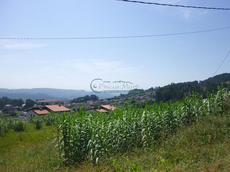 Foto 81f61ff6-fc9e-4b25-ab1e-1b35f2b68b58. Terreny residencial a Mos