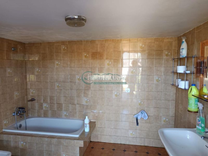 Foto 18ab92a9-f308-4398-b2a2-7a1efb0f6233. Country house with heating in Moaña