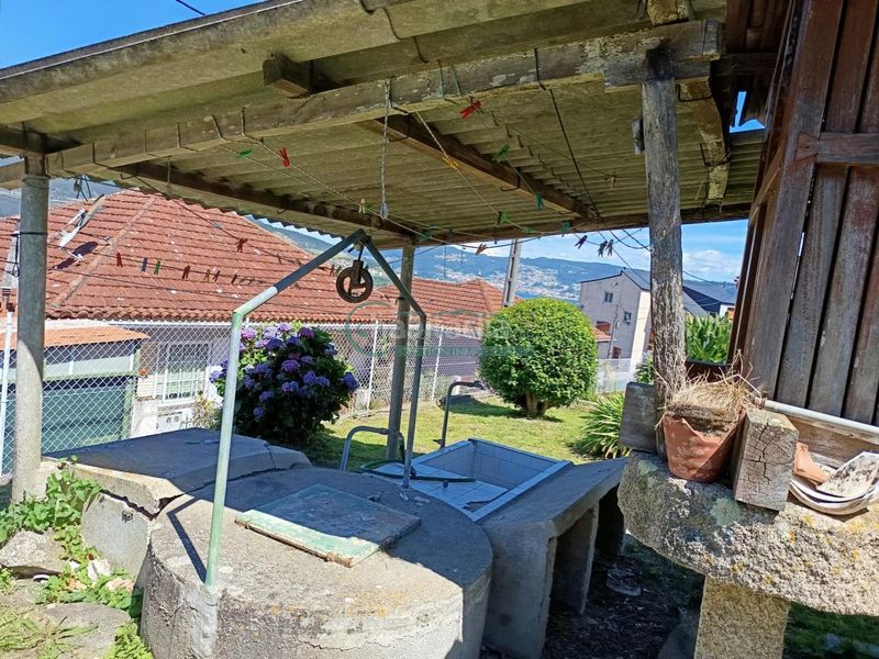 Foto ad20a10c-8f44-4b95-81c8-6b518f4927f2. Country house with heating in Moaña