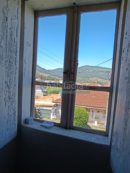 Foto d5f27228-c46d-4353-b609-0c8671cc9f3d. Masia amb calefacció a Moaña