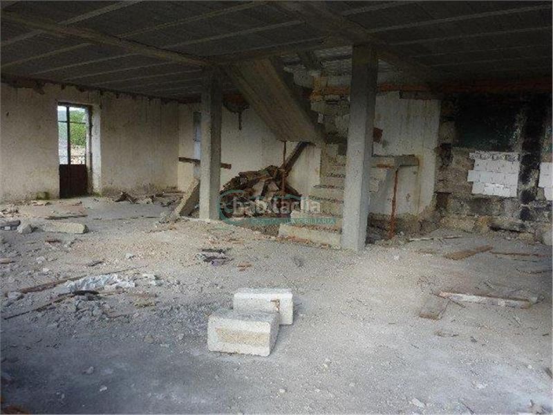 Foto d1628075-83f0-48ff-9dad-bb46cff79ce6. Maison avec parking dans Melón