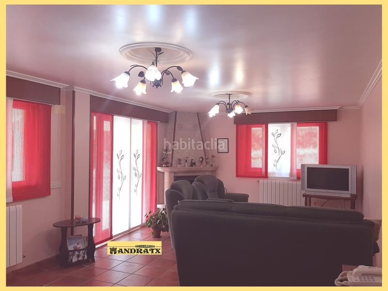 Foto b7a0e147-3d11-475b-aa56-594c94d85949. Casa amb calefacció aparcament a Ares