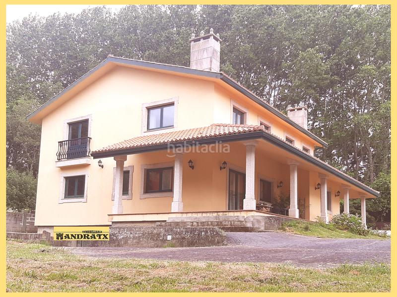 Foto c5d7e42c-c298-4d73-af8f-7324b35735ff. Casa amb calefacció aparcament a Ares