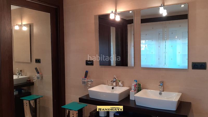 Foto 2cdec7af-ab34-4140-9895-6b9ea9670846. Casa  próxima al centro en A Malata - Catabois - Ciudad Jardín Ferrol