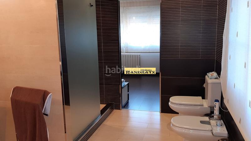 Foto 4ffe5ff8-c518-4ea3-8249-ce05719b1e15. Casa  próxima al centro en A Malata - Catabois - Ciudad Jardín Ferrol