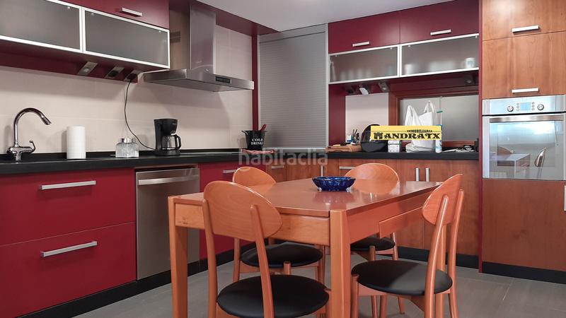 Foto 761ba27a-1172-49aa-a319-7701b1ab3e49. Casa  próxima al centro en A Malata - Catabois - Ciudad Jardín Ferrol