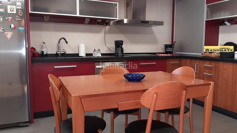 Foto a76b37e2-d20d-47ea-9ed3-f371227eab63. Casa  próxima al centro en A Malata - Catabois - Ciudad Jardín Ferrol