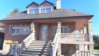 Casa en A Malata - Catabois - Ciudad Jardn. Casa prxima al centro