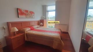 Appartement à Mugardos. Piso con ascensor en mugardos