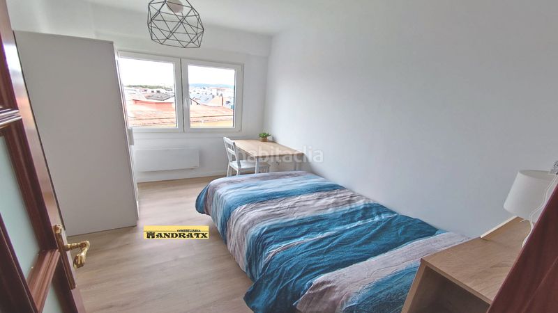 Foto 962037c2-3a90-4d8b-8ba2-286bf9ad9875. Rent flat with heating in Porta Nova Ferrol