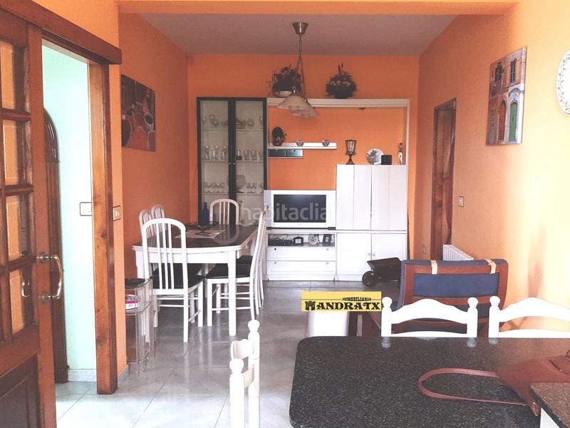 Foto 54600bb4-b906-48e2-b777-d7b8db9da8ff. Casa  con vistas a la ría en Fene