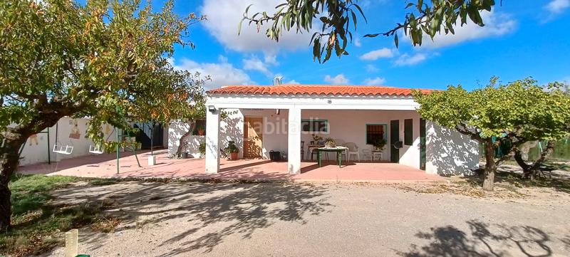 Foto 35bc899b-4332-439a-8773-143b2ac75c5c. Chalet casa de campo en paraje derramadores. en Almansa