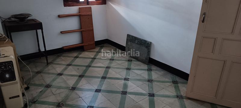 Foto a812bfa2-78b5-47cd-82b7-9d24b7e4eb8c. Casa aparellada amb calefacció aparcament a Almansa