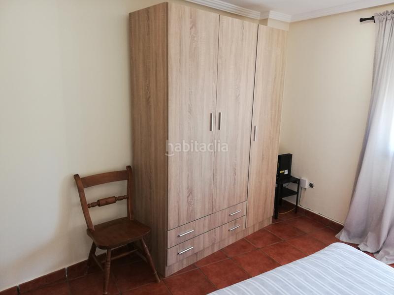 Foto 45995cde-8202-4834-bb3c-ee9dec7ed71d. Casa pareada casa situada en casco histórico con patio en Almansa