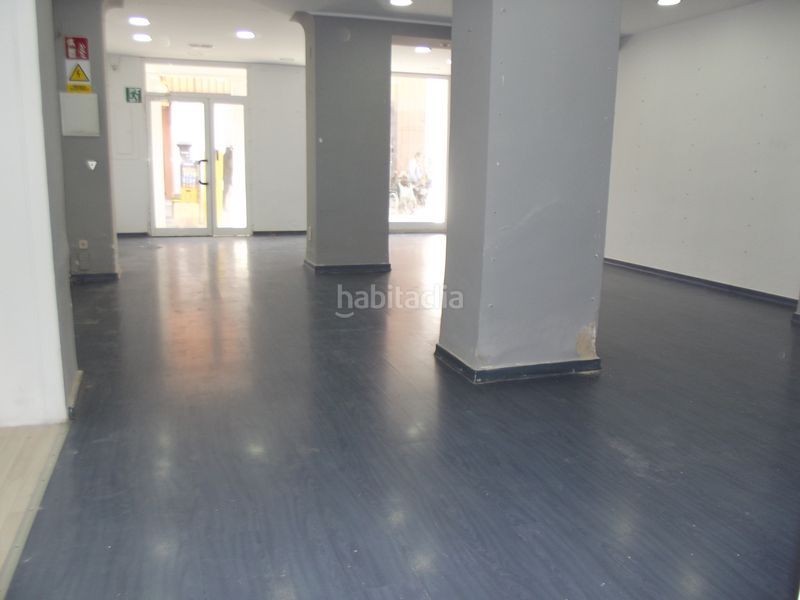 Foto d39476e5-b811-4078-85fb-76c98fc1fc58. Location local commercial dans Almansa