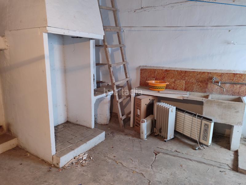 Foto 5d1353e5-7649-496a-8437-2d9a45d6115a. Casa aparellada a plaza mayor 19 a Ayora