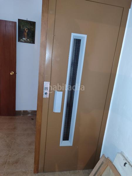 Foto f70d988a-5f1f-4d15-9d80-bf6266597f32. Casa aparellada a plaza mayor 19 a Ayora