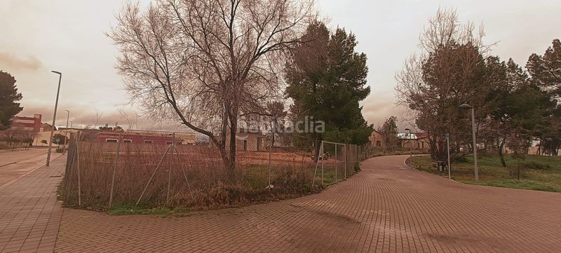 Foto 690080bc-e4ef-48b3-b9c8-8fd06bb387f2. Terreny residencial a Almansa