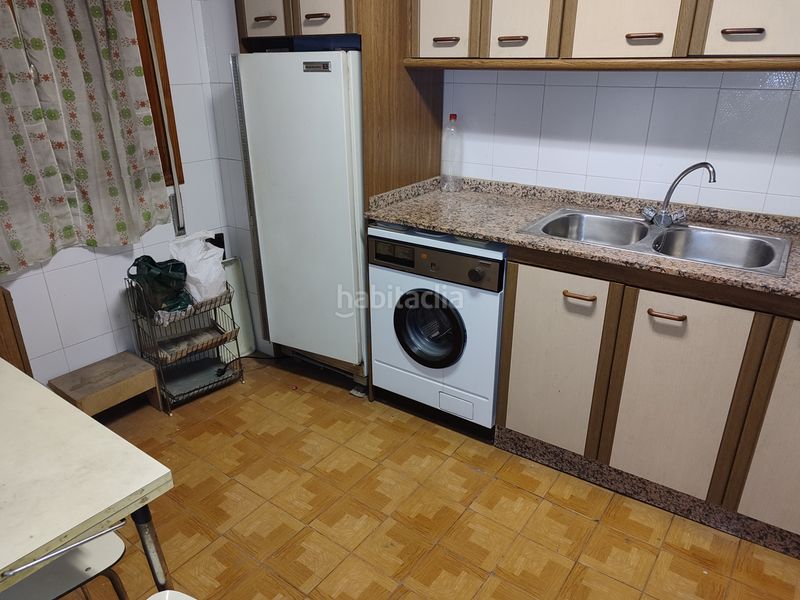 Foto 3cea27f1-b943-4e8a-9e49-c0abf95b1aa8. Casa adossada a Almansa