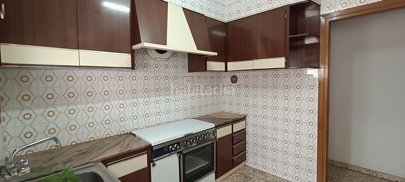 Foto 0b59c696-757a-417e-97db-b8ed3b99d770. Pis amb calefacció a Almansa