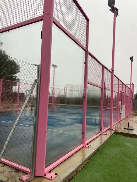 Foto f9a5b1b4-fd46-49a3-8714-5fd5e73678c0. Xalet amb calefacció aparcament piscina a Almansa