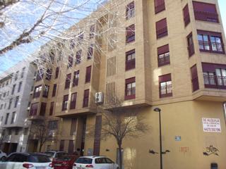 Pis  Calle miguel hernández