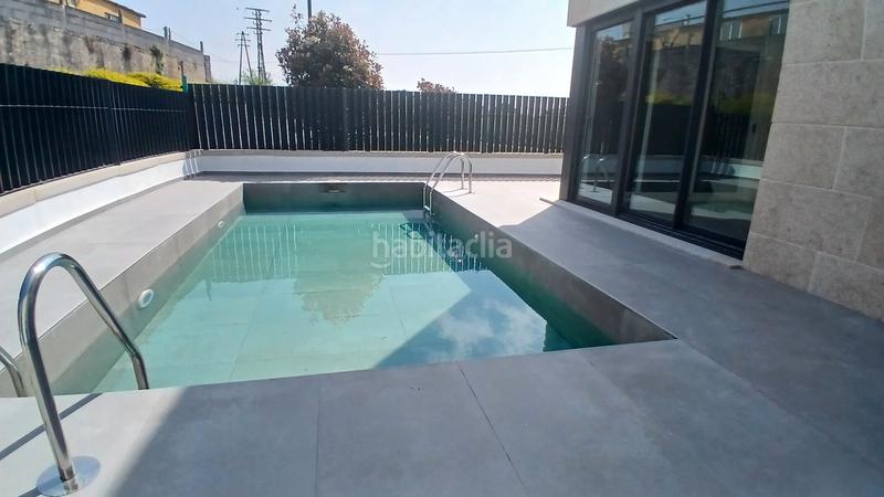 Foto 8a68d3f2-8497-4428-9d93-4a33351bb7cb. Maison jumelée dans rúa ángeles alvariño 1 dans Coruxo - Oia - Saiáns Vigo