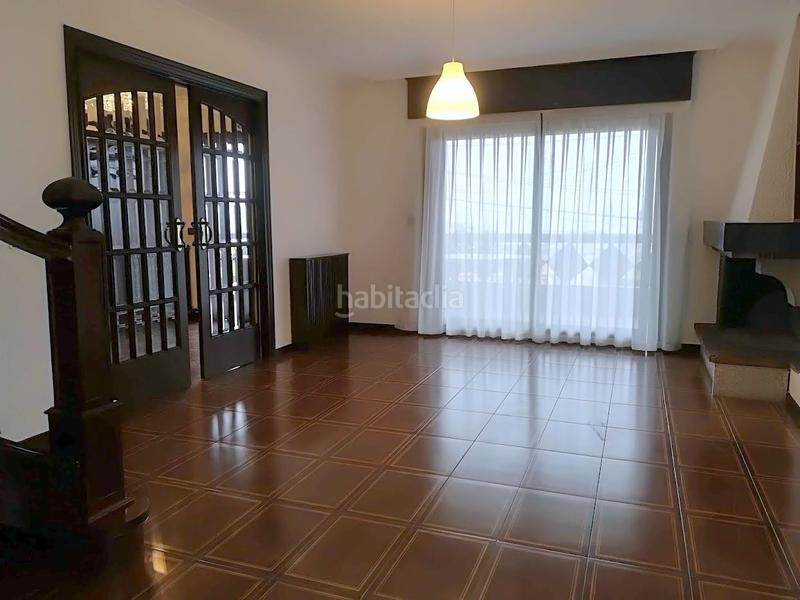 Foto 3aa3d9df-9f68-47ab-baed-662797debff4. Alquiler casa alquilo chalet en sayanes con piscina. vistas al mar, monteferro - bayona. casa cómoda y en buenas condiciones. finca ajardinada. en Vigo