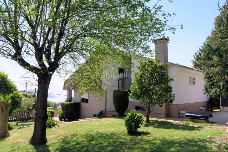 Foto 4d6cc331-9278-4619-8ba2-4fc79208cd99. Alquiler casa alquilo chalet en sayanes con piscina. vistas al mar, monteferro - bayona. casa cómoda y en buenas condiciones. finca ajardinada. en Vigo