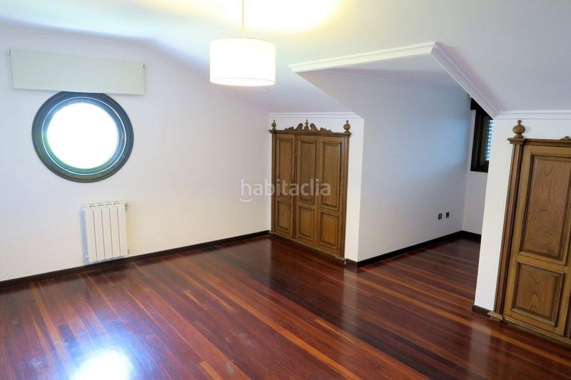 Foto 80300430-05a2-479e-9a15-56f825cca3b7. Alquiler casa alquilo chalet en sayanes con piscina. vistas al mar, monteferro - bayona. casa cómoda y en buenas condiciones. finca ajardinada. en Vigo