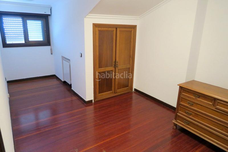 Foto ed9d929d-dbcd-447f-a8a1-a95393efbe9d. Alquiler casa alquilo chalet en sayanes con piscina. vistas al mar, monteferro - bayona. casa cómoda y en buenas condiciones. finca ajardinada. en Vigo