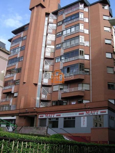 Foto 7523f53c-9fd2-4dcc-91f3-c978eb62e0a0. Posto auto in Centro Ciudad León