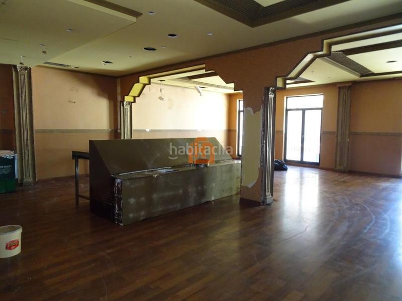 Foto d7f5b8d3-a932-4053-a1d9-0d844447ab46. Alquiler local comercial en Casco Antiguo León