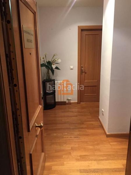 Foto 14ef5441-4193-40fa-8c49-48d1da23b3ef. Oficina en Centro Ciudad León