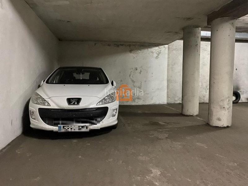 Foto 76d7aa08-29fa-47aa-9c9d-b9ca9fce3e11. Autoparkplatz in Centro Ciudad León