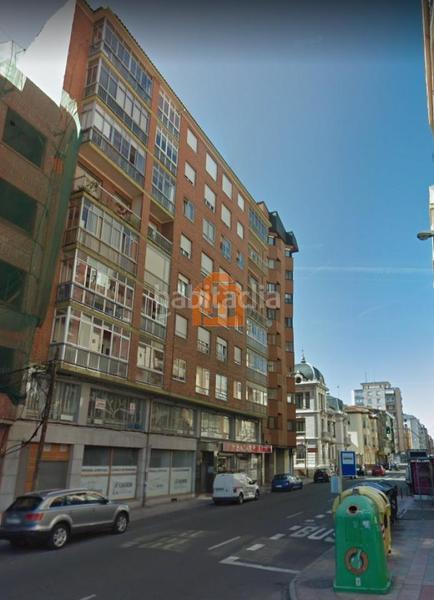 Foto ed5981b6-5eb8-40ea-94bb-7d9eb18ef9fc. Autoparkplatz in Centro Ciudad León