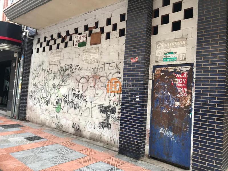 Foto db8399fb-b4aa-4c3e-ada7-84e3424d88fd. Local comercial en Centro Ciudad León