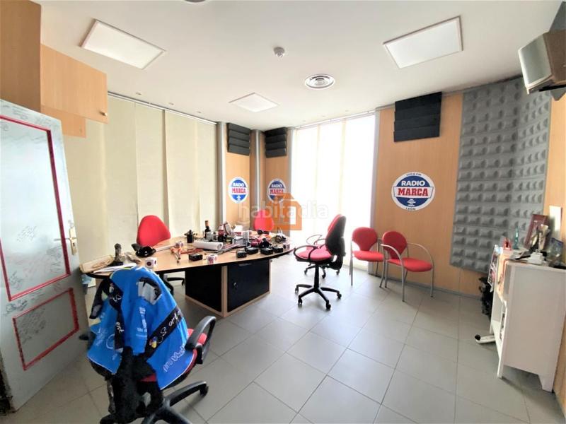 Foto d78e0f12-3a71-4bd1-acb0-b0f4f7c0ef3d. Local comercial amb calefacció a El Soto León