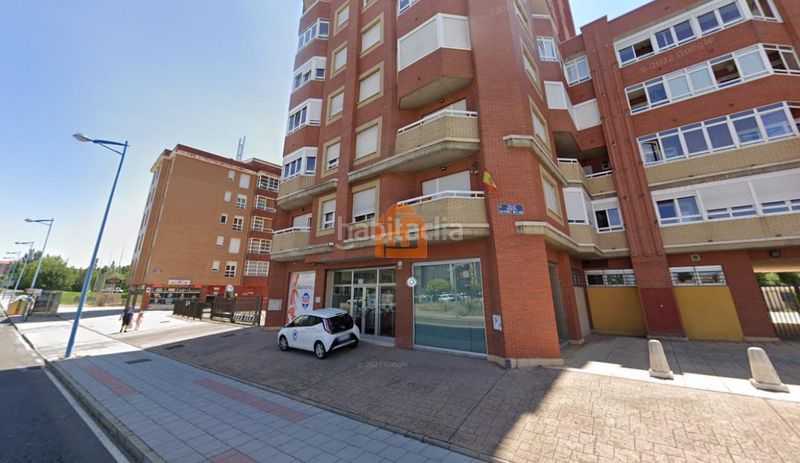 Foto d0d8e1f6-d4fe-4d58-a4f6-18c4084320ec. Local comercial a El Soto León
