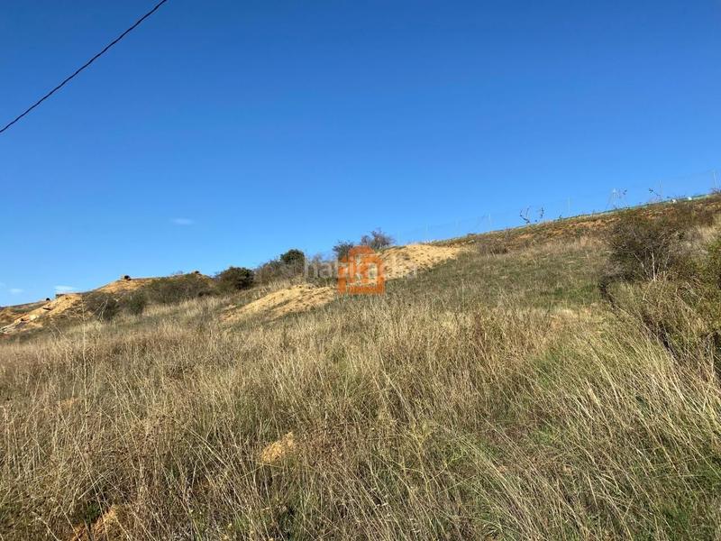 Foto 04d29c30-bf2e-4129-bbd8-a53acd57b748. Terreno residencial en Valdevimbre