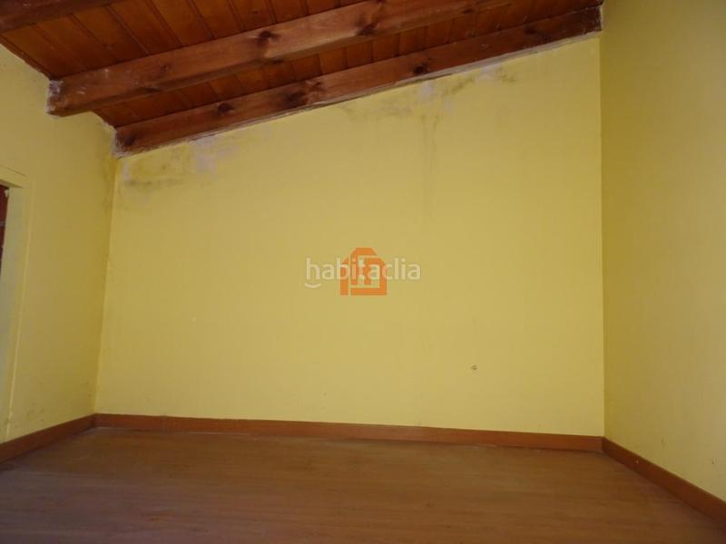 Foto 6ff2a734-59a0-4cfd-8cfe-fe614214b61d. Casa con riscaldamento parcheggio in Puente Castro León