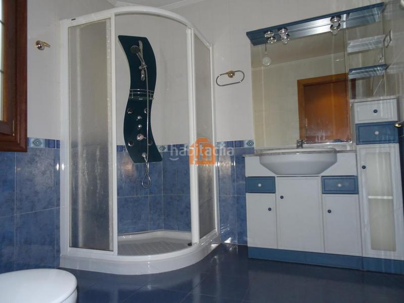 Foto acf41b1b-6e63-4dc6-bab5-a941b9c742c2. Casa con riscaldamento parcheggio in Puente Castro León