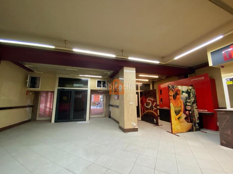 Foto 6b840c97-0f6a-498e-a4e2-6a76a9ab0655. Lloguer local comercial a Centro Ciudad León